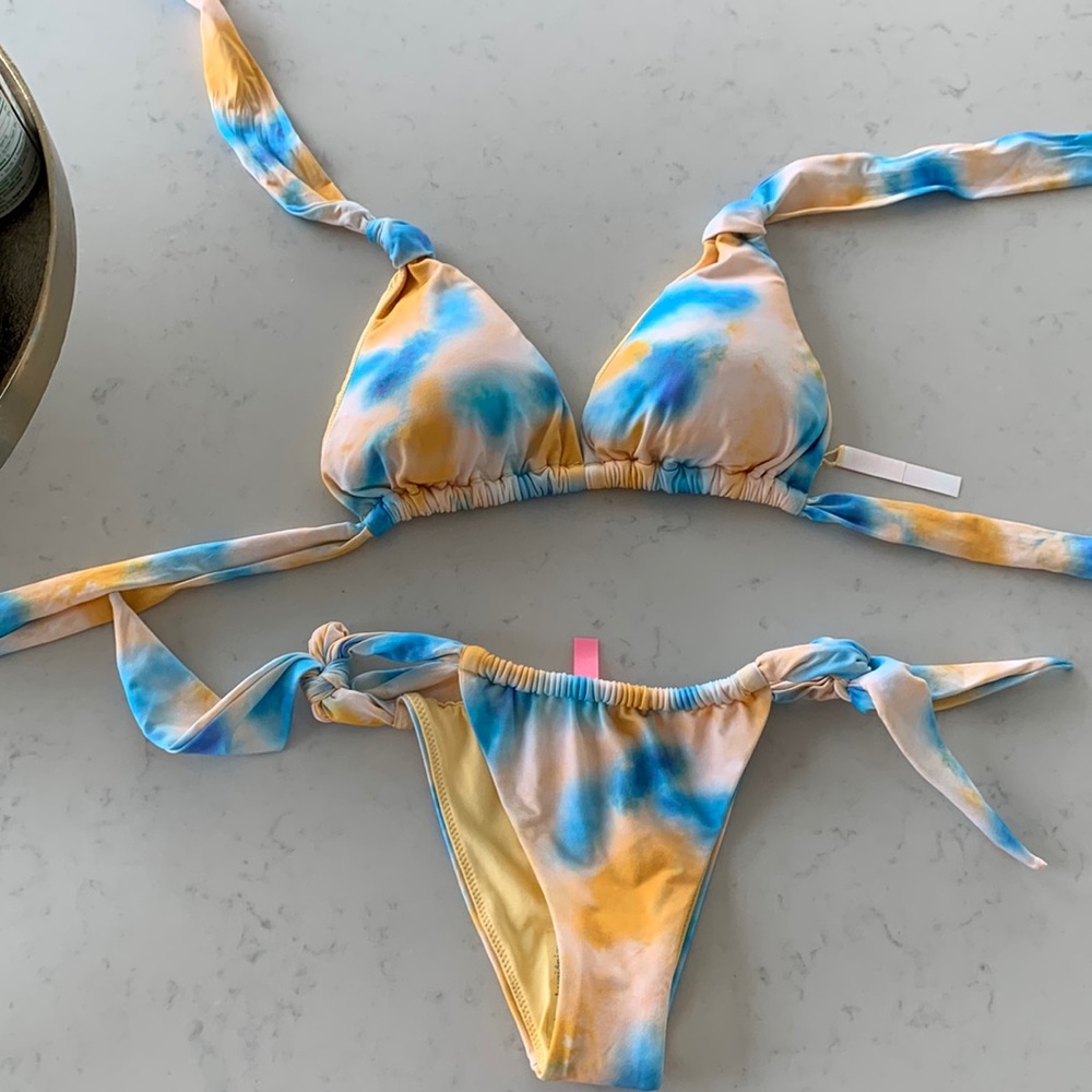Victoria’s Secret tie dye bikini